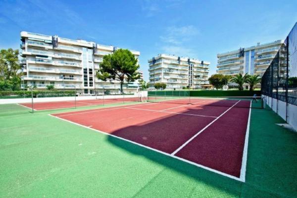 Larimar Big Swimming Pool Apartment Salou Exterior photo